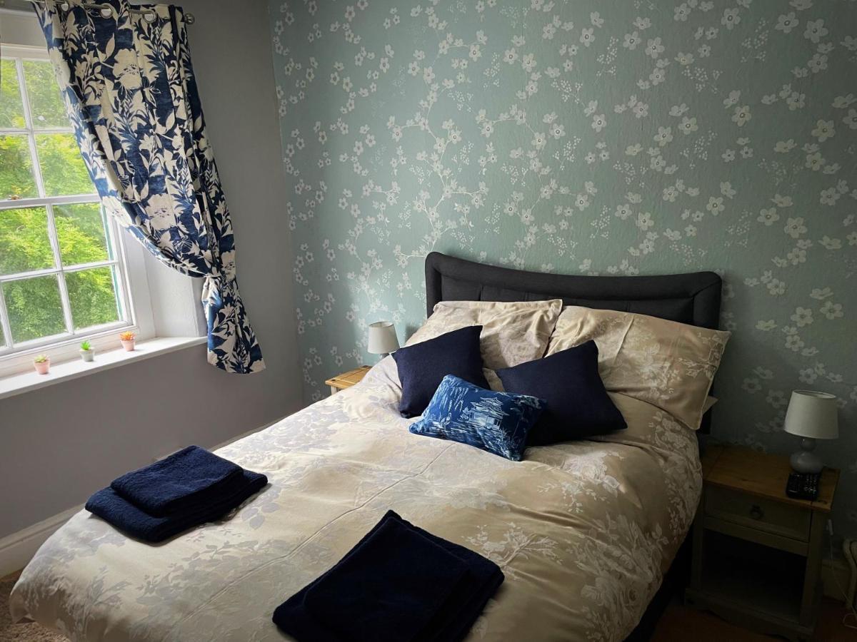 The Dartmoor Bnb Йелвертън Екстериор снимка