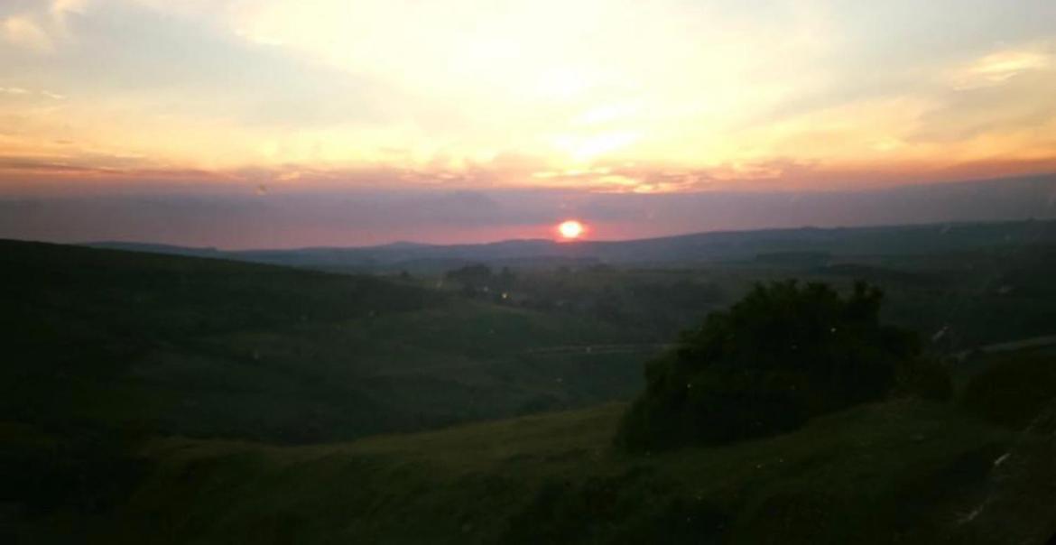 The Dartmoor Bnb Йелвертън Екстериор снимка